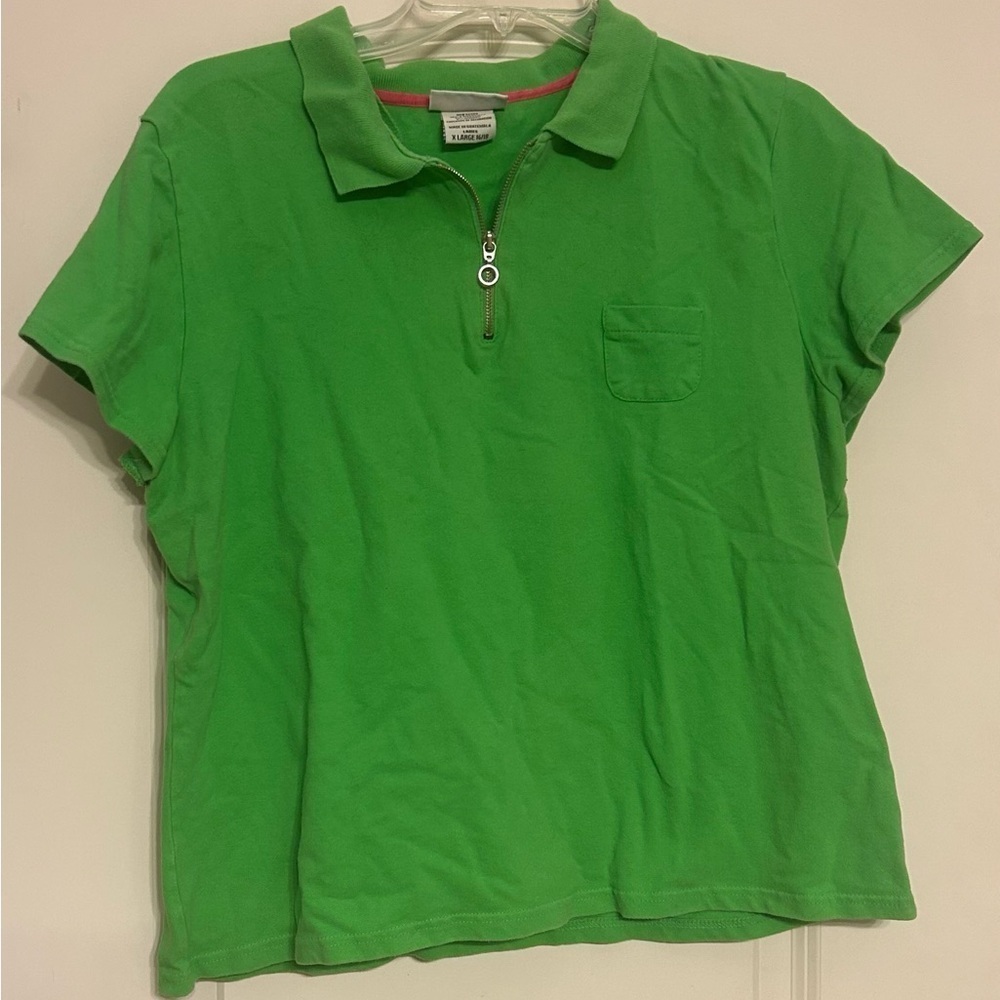Green crop top size XL